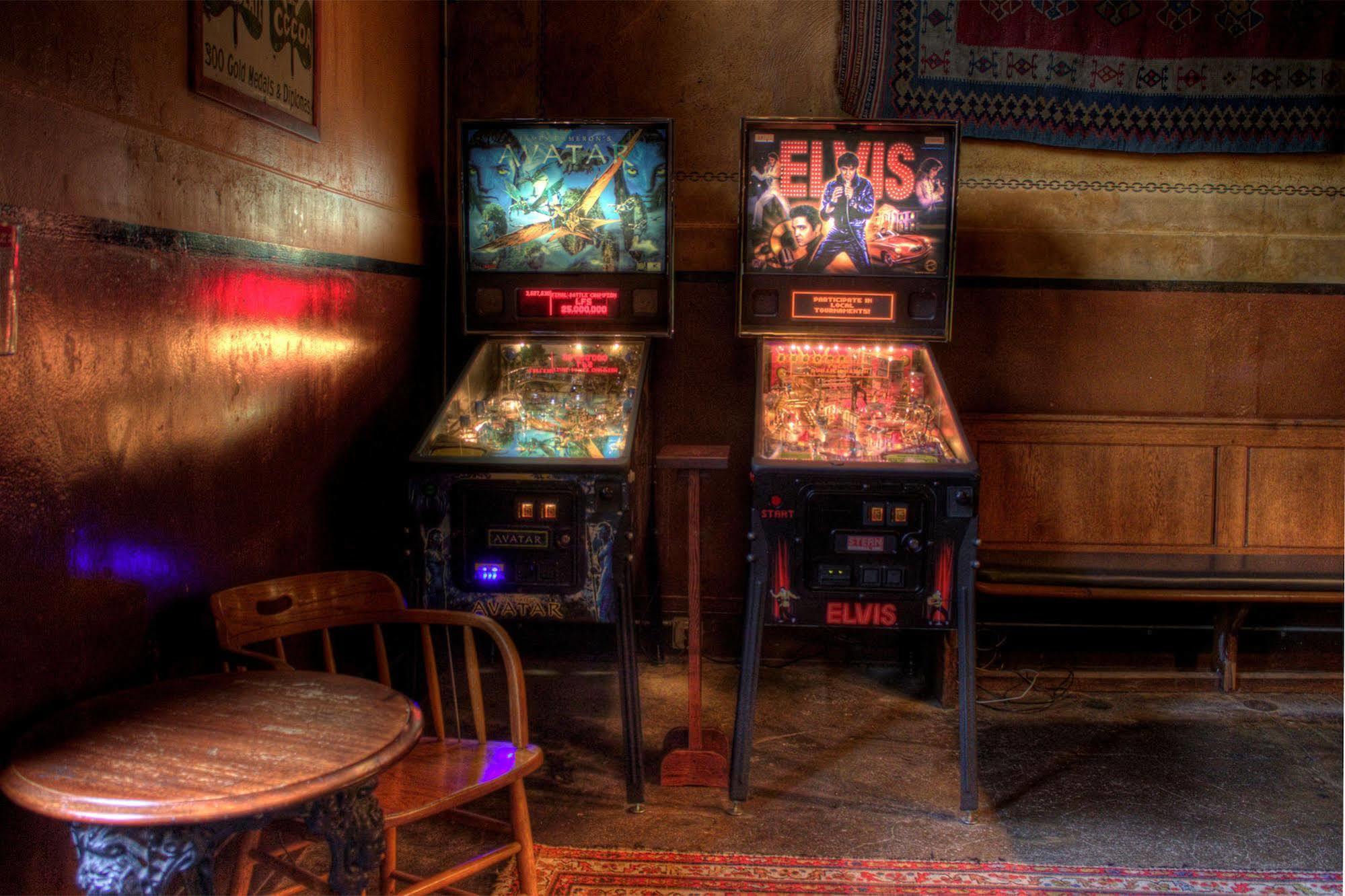 Mcmenamins Olympic Club Villa Centralia Dış mekan fotoğraf