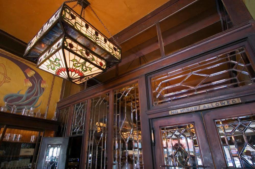 Mcmenamins Olympic Club Villa Centralia Dış mekan fotoğraf