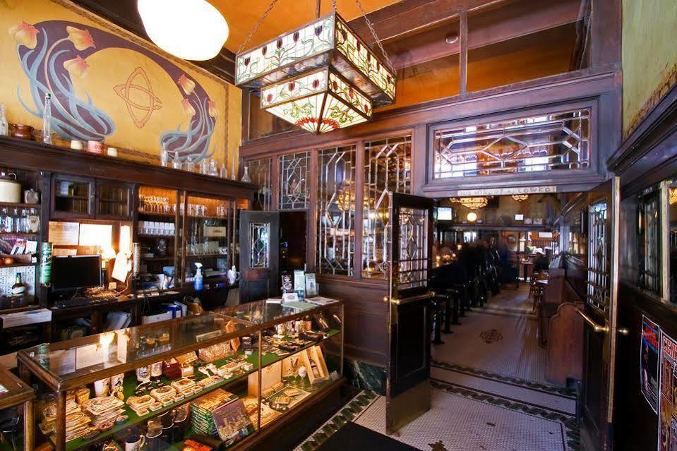 Mcmenamins Olympic Club Villa Centralia Dış mekan fotoğraf